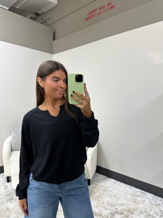 The Brushed Slit Henley