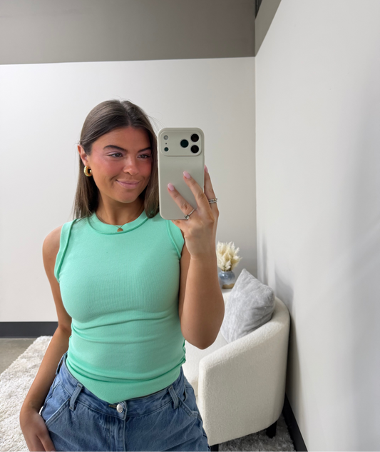 The Basic Thick Tank