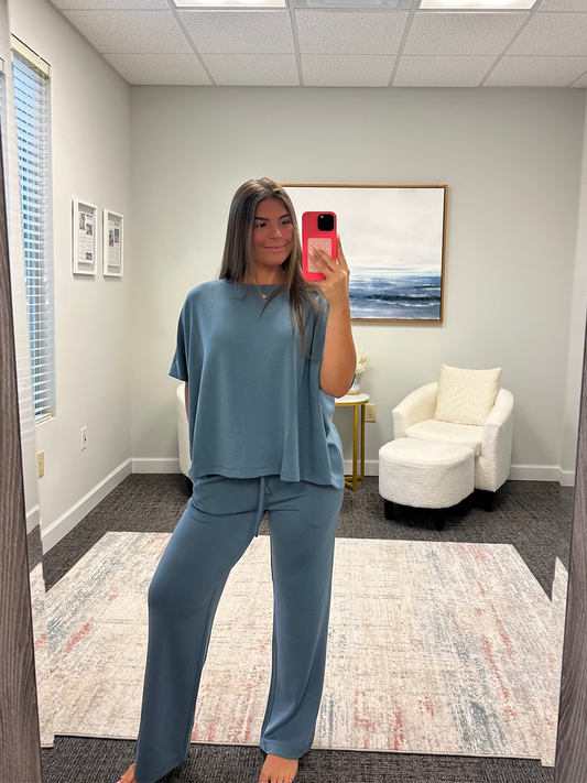 The Simple Airstream Pants