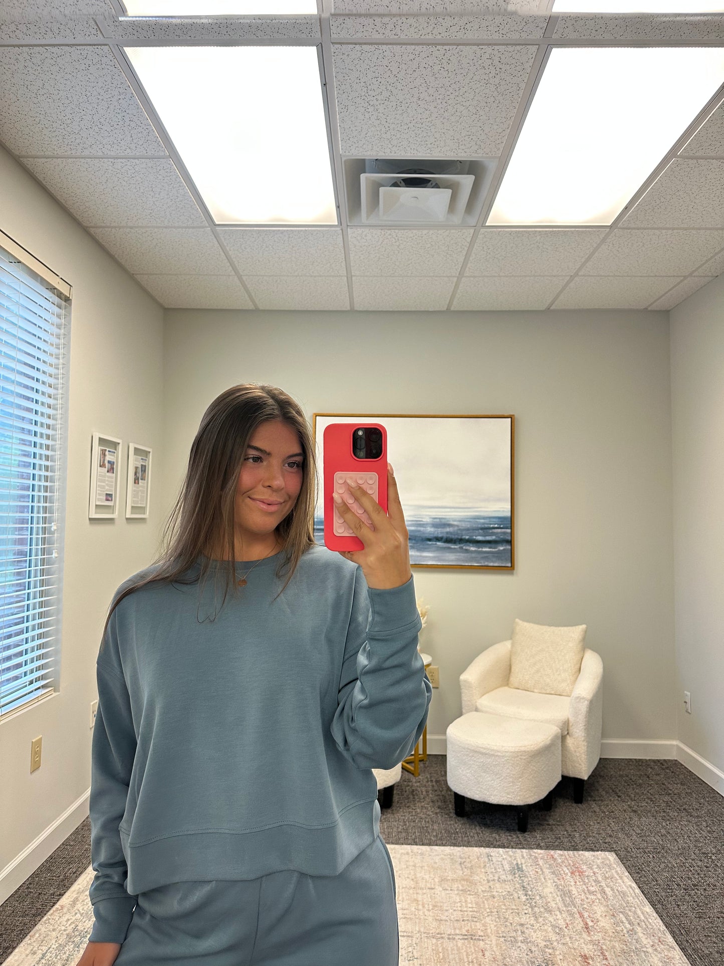 The Simple Airstream Pullover