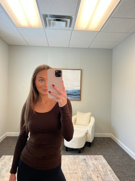 The Comfort Scoop Long Sleeve