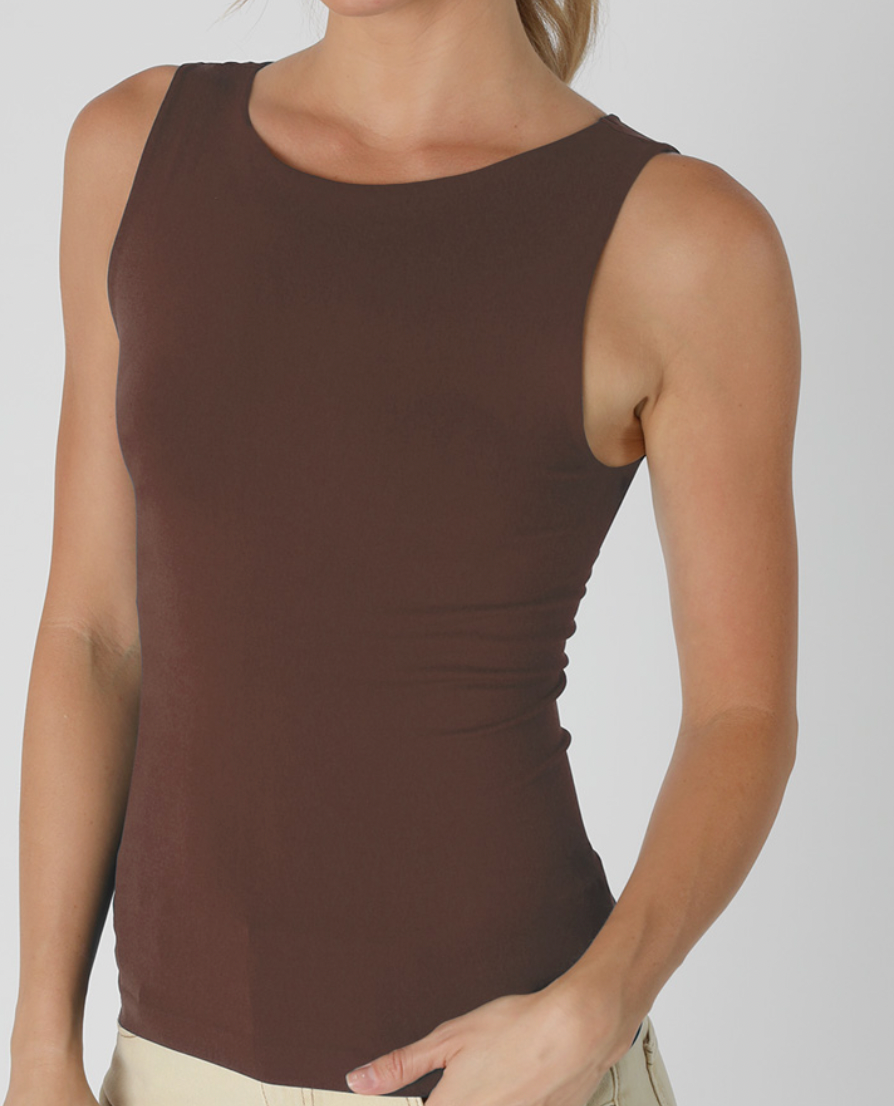 The Comfort Clean Line Tank