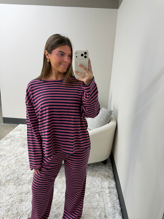 The Berry Blue Lounge Set