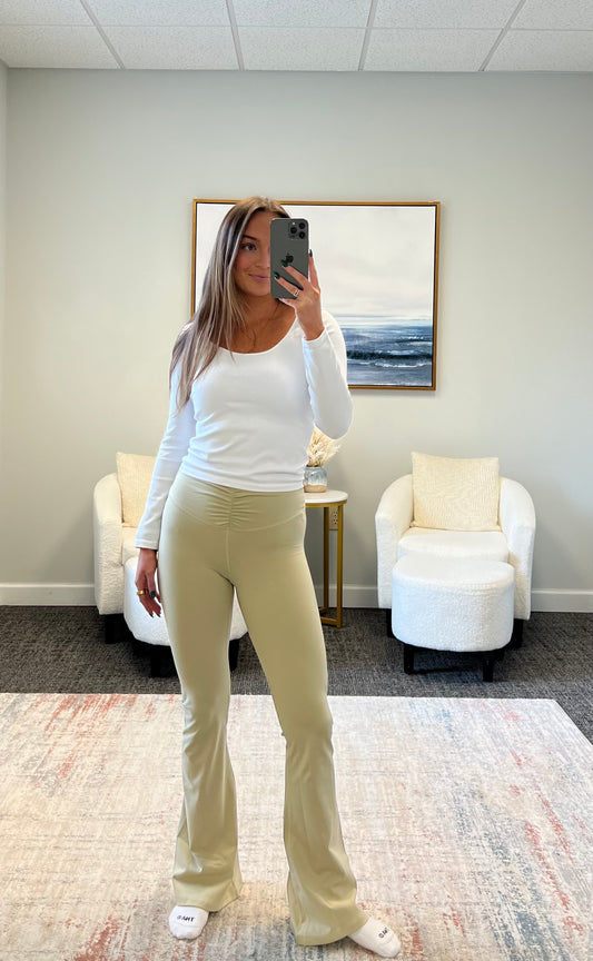 Venice Scrunch Waist Yoga Pants