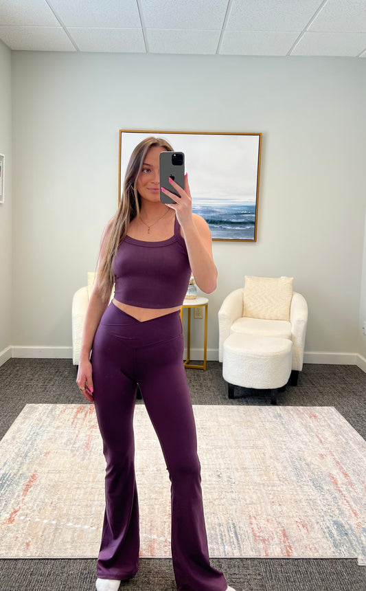 Venice Criss Cross Yoga Pants