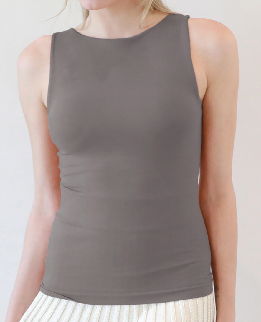 The Comfort Clean Line Tank